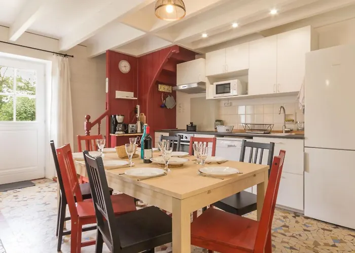 Longere Bretonne Renovee Avec Parking Et Wifi - Fr-1-306-841 Dom wakacyjny *