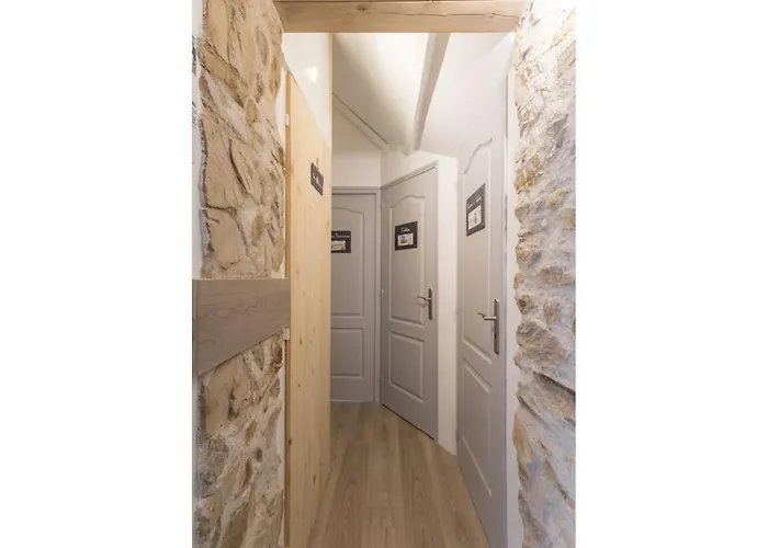 Longere Bretonne Renovee Avec Parking Et Wifi - Fr-1-306-841 *